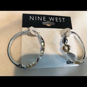 True-tone hoop earrings